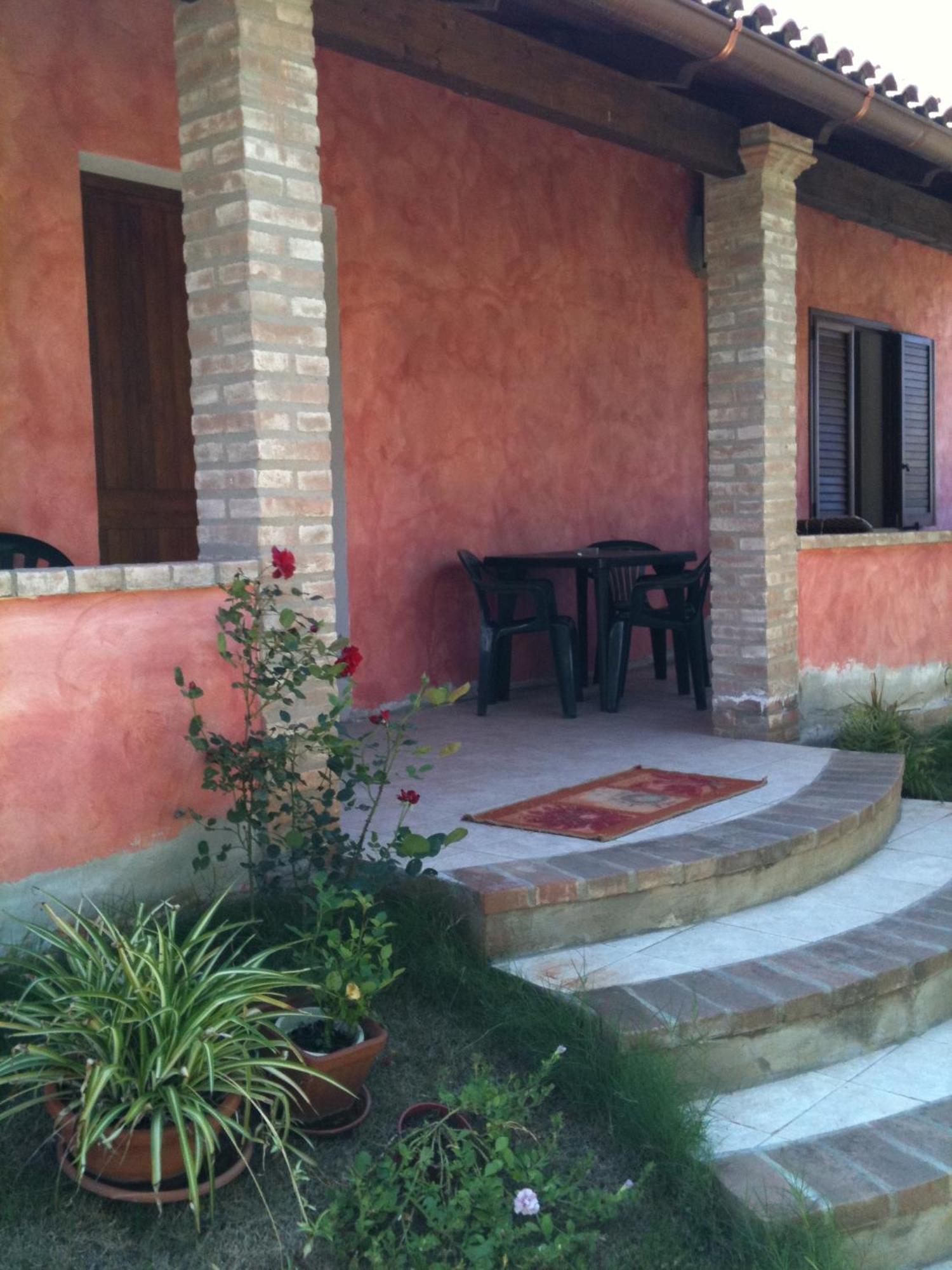 Agriturismo Il Paradiso อีเกลเซียส ภายนอก รูปภาพ