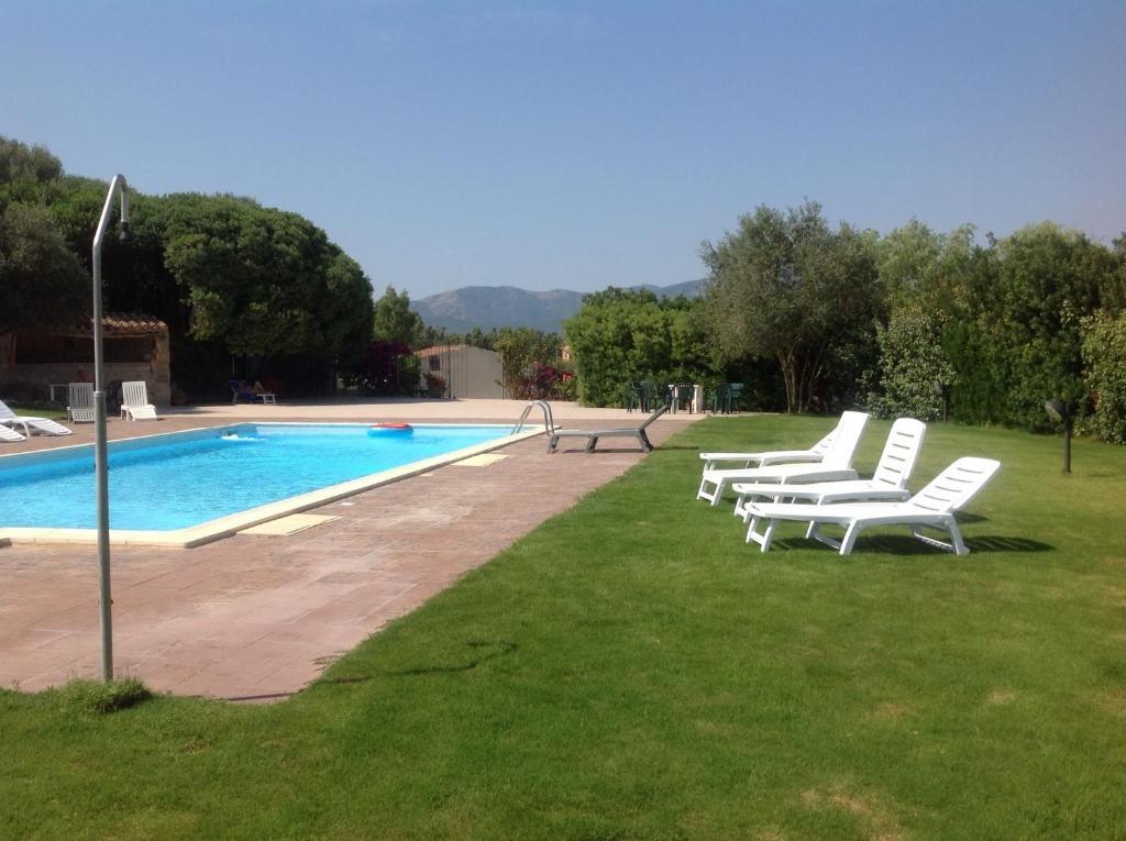 Agriturismo Il Paradiso อีเกลเซียส ภายนอก รูปภาพ