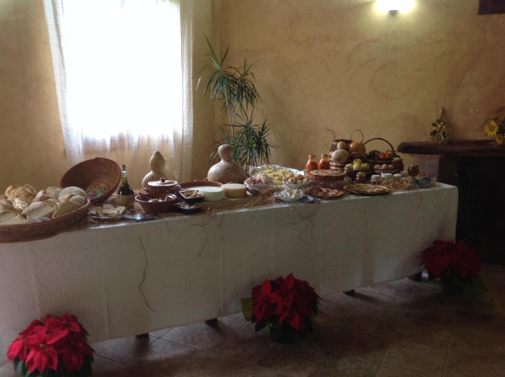 Agriturismo Il Paradiso อีเกลเซียส ภายนอก รูปภาพ
