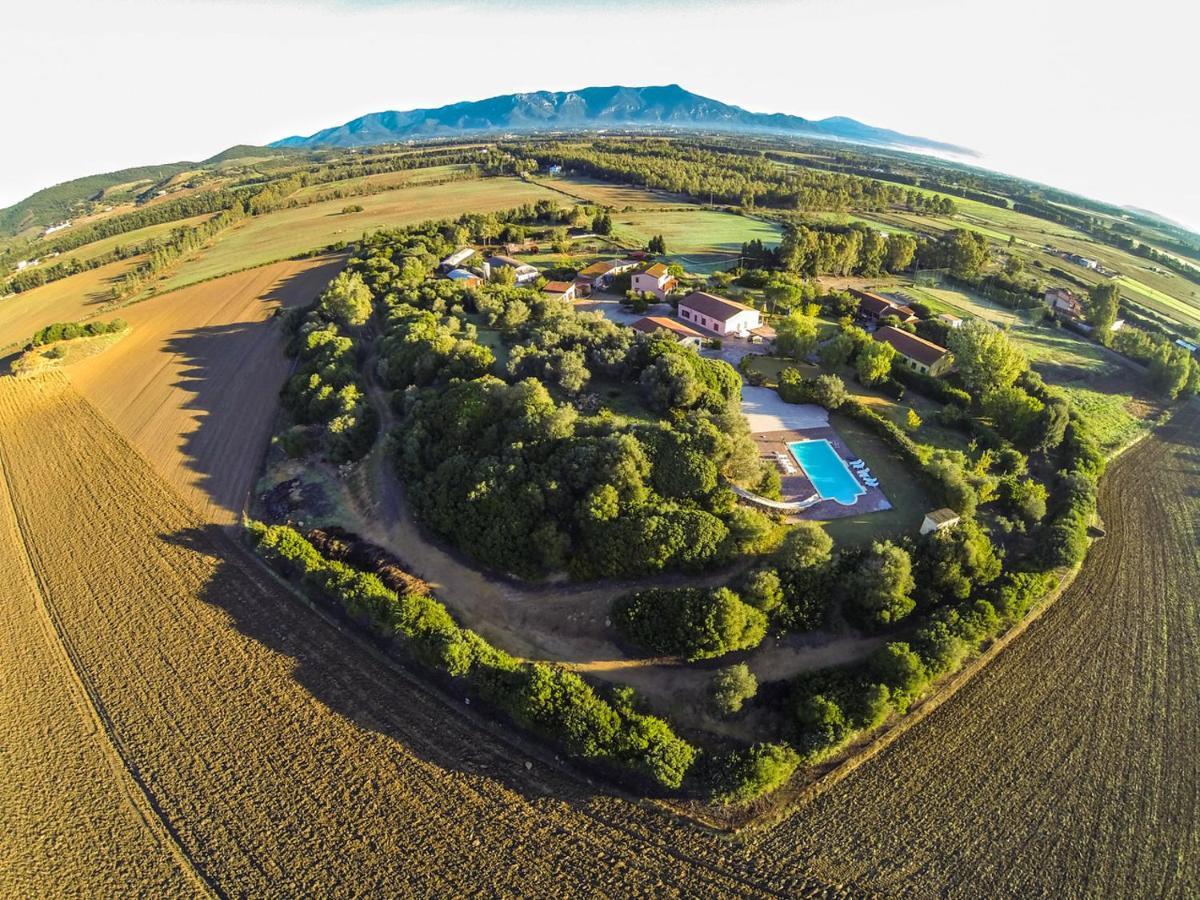 Agriturismo Il Paradiso อีเกลเซียส ภายนอก รูปภาพ